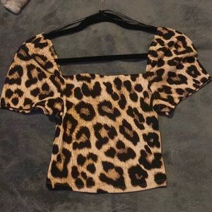 cute cheetah crop top!!